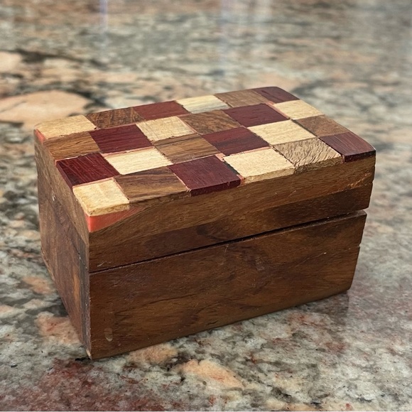 Vintage Set of 3 Wooden Trinket Boxes - Picture 3 of 5